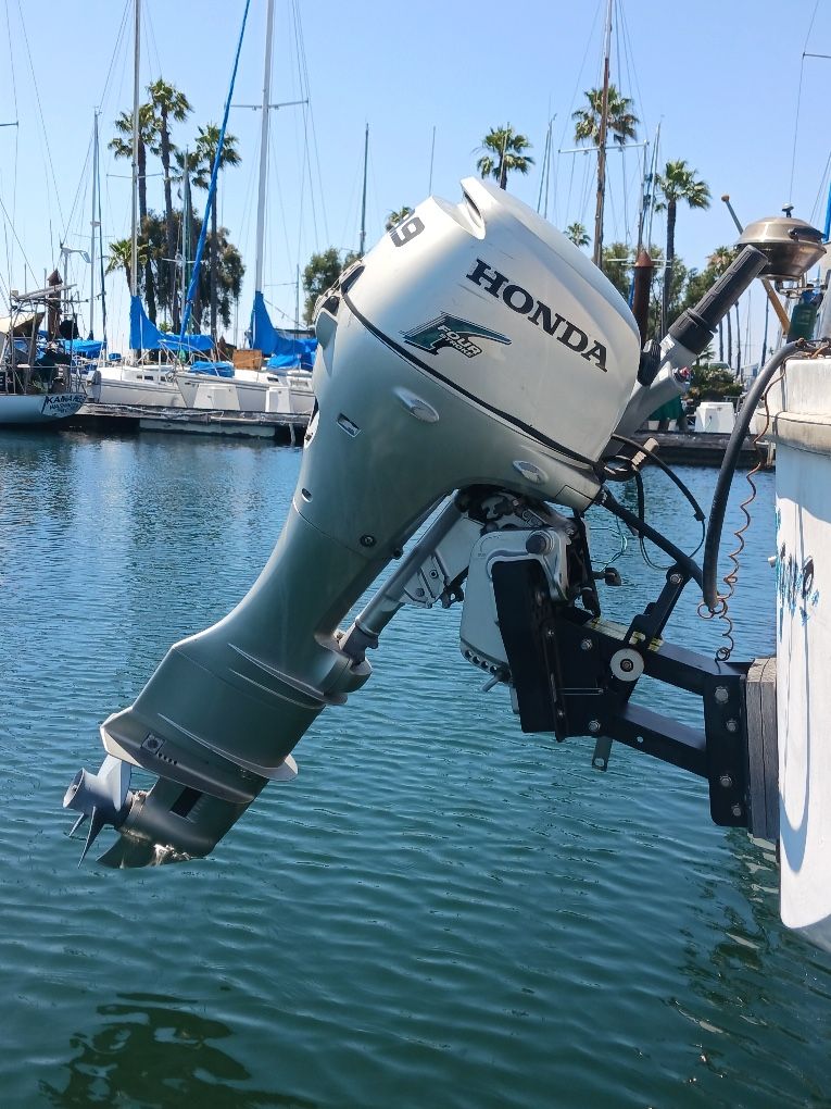 9.9 Hp Honda Outboard