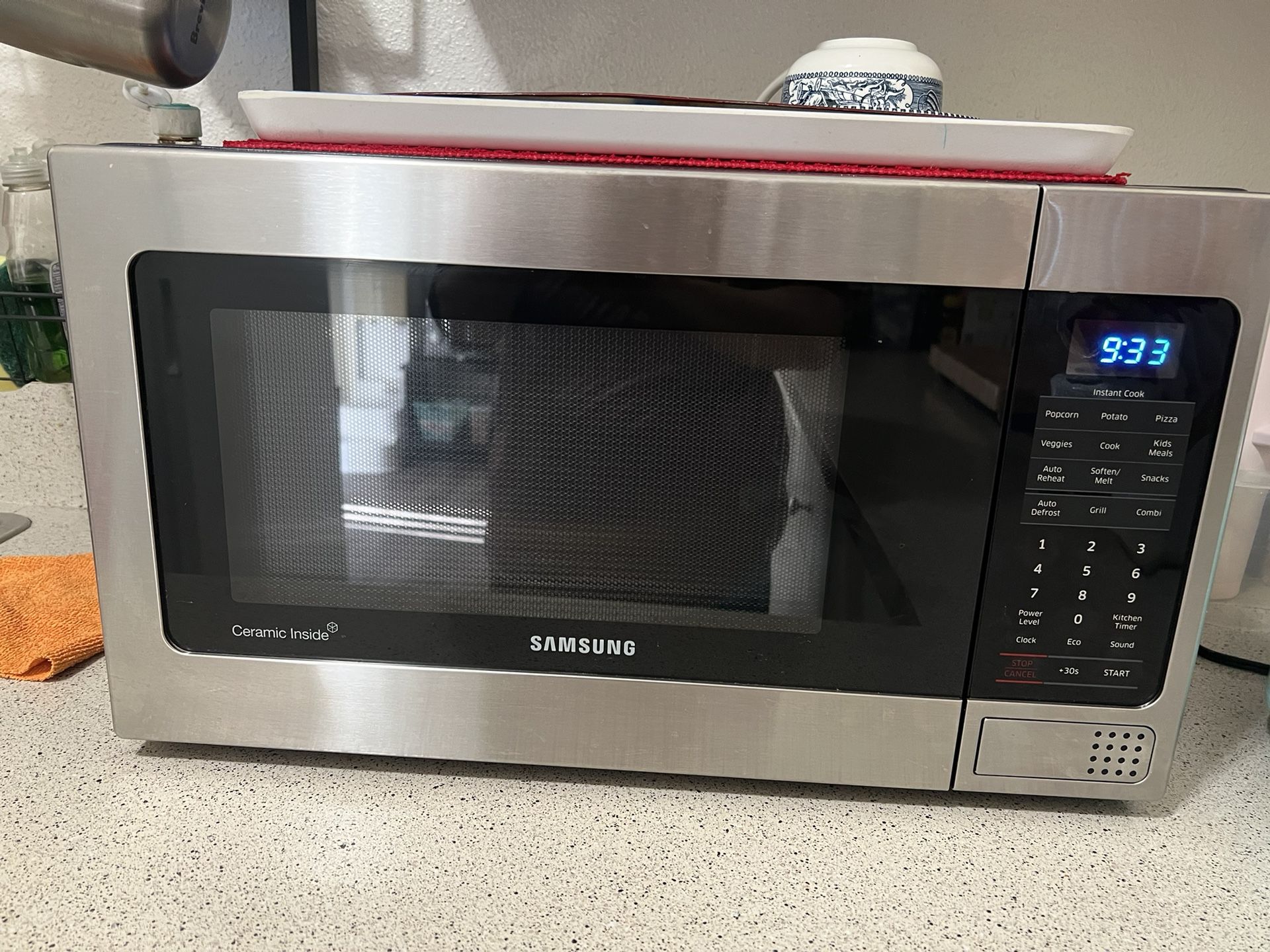 Microwave 