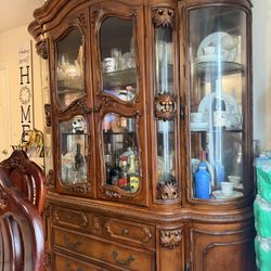 Dining Room Buffet And Hatch (mueble de Cocina