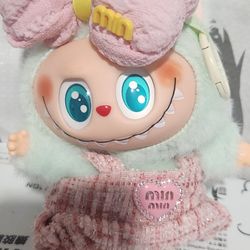 LABUBUS ESPECIAL EDICCION FALL IN WILD  ON SALE 