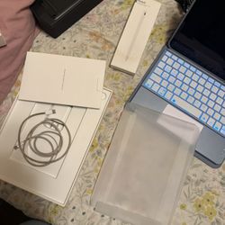 Selling This As A Bundle 