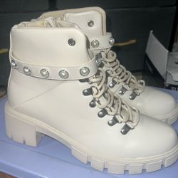Women’s Fashion Boots