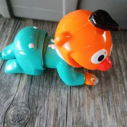 Sesame Street Muppets Baby Ernie Wind Up Crawling Figure