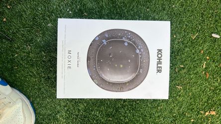 Moxie 1.75 gpm Shower Head with Waterproof Speaker Featuring Bluetooth Wireless Technology and sound by Harman Kardon NEW$143 OBO send offer