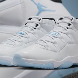 Jordan 11 Retro Legend Blue 
