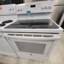 Electric Stove Used In Good Condition With 90days Warranty From $300 Up To $350