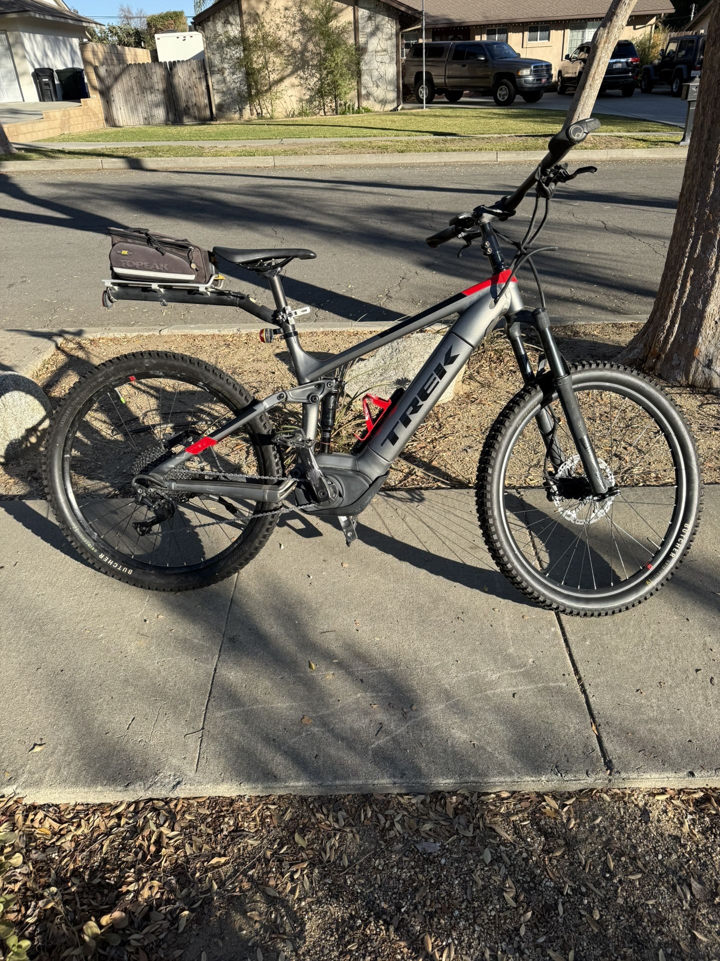Trek Powerfly FS 5 Soft Tail E Mountain Bike