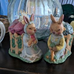 Set Vintage Mr & Ms Easter Porcelain Bunny Rabbit Planters Holder Tulips