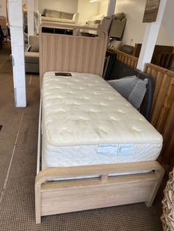 TWIN  BED COMPLETE