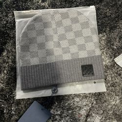 Grey louis vuitton hat 1:1