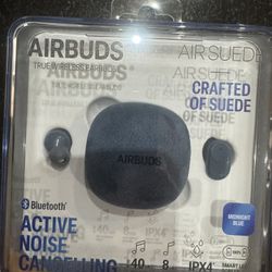 Earbuds 