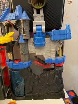 Batman houses
