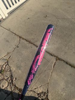 SOFTBALL BAT NEW