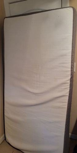 Twin mattress