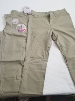 Women dickies