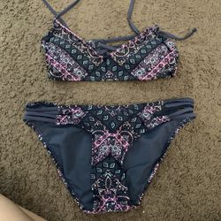 kids swimsuit size small