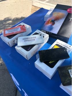 FREE SERVICE GOVT/ iPhone, Samsung, and more! VERIZON AND T-MOBILE
