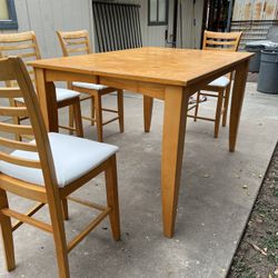 Dining Table And Chairs 