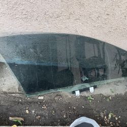 2013-2017 Honda Accord Driver Side(front) Window Glass