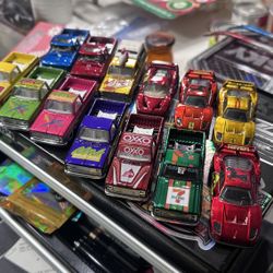 I Buy Hotwheels Collections, Lots, Redlines 70’s, 80’s 