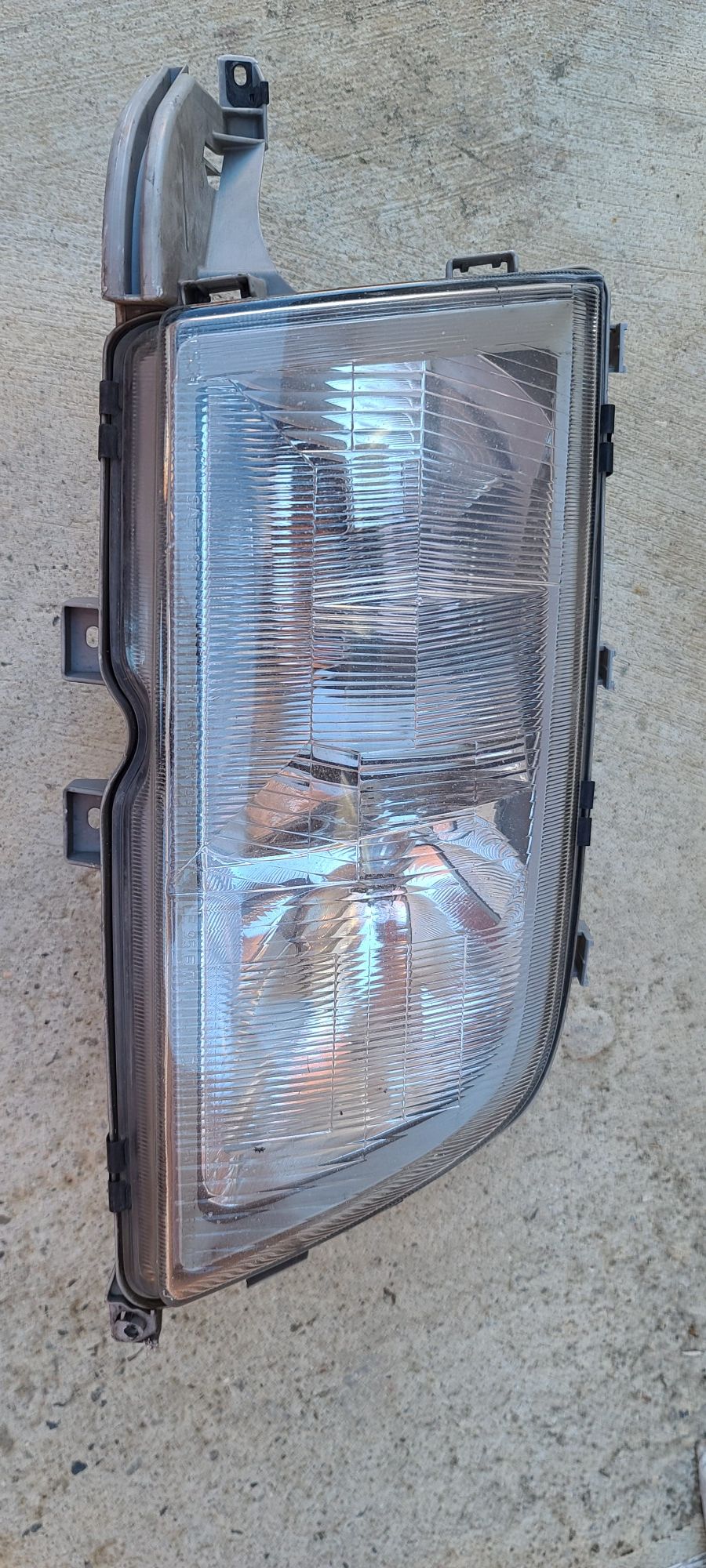 Mercedes Benz frond headlight Rigth side