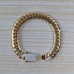 $27- Brand New Luxury Italian Puff Belisma Chain CZ Bracelet - Exquisite 18K Gold-Filled Elegance