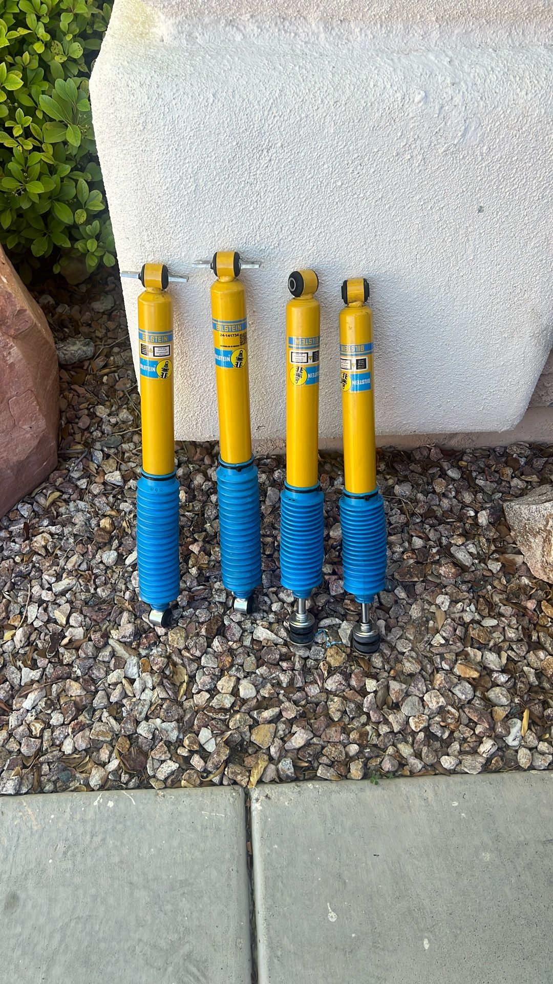 Jeep, Wrangler, Struts & Shocks