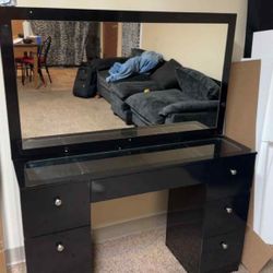 Seven Drawer Glass Top Vanity