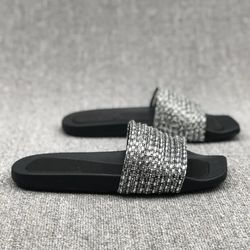 Iamdoyleyboutique : color Black, Modern slippers 2 Sizes :39:40 
