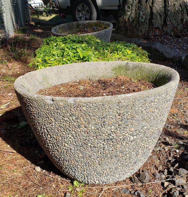 Concrete planters for Sale in Shelton, WA OfferUp