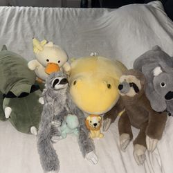 8 Cute Soft Toys