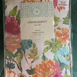 New, Cynthia Crowley Cotton 60”x 102”. $10