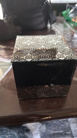 A jewelry glass box