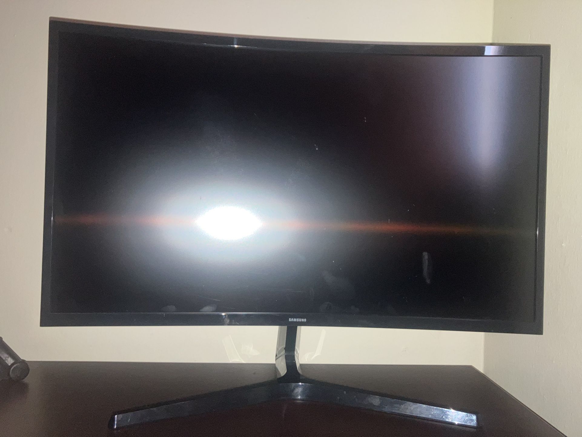 Samsung Curved Monitor 27”
