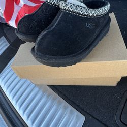 Uggs Slides Size 8T 