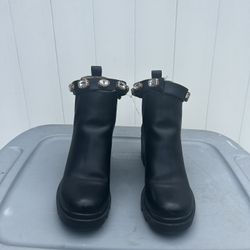 Women’s Boots 