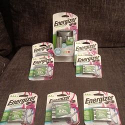 Energizer Rechargeable Batteries and Charger 