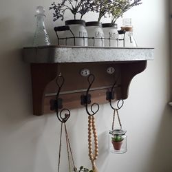 1 2 3 Shelf- 3 Hooks - Tin Top