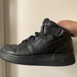 Air Force 1s Size 10 But Could For 10.5