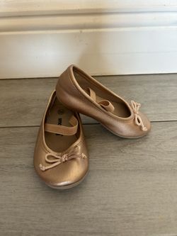 Zoe & Zac Toddler Girl Shoes Size 5.5