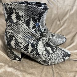 Black/ White Snake Print Boot