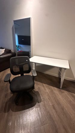 Desk & Chair