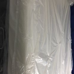 King memory foam mattress with box springs included 400 new condition