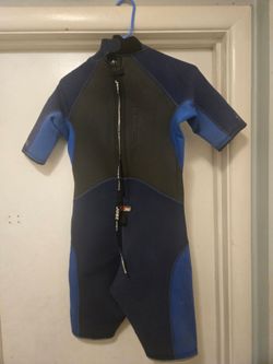 Wet suit size med