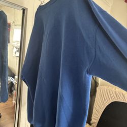 Marathon clothing blue sweatshirt