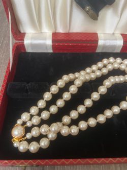 Antique faux pearl necklace from Nordstroms