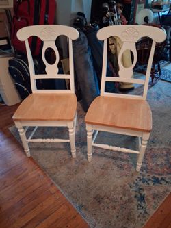 2 sold wood quality chairs