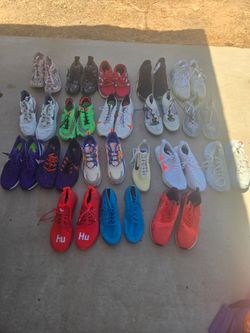 Men's Tennis shoes size 13