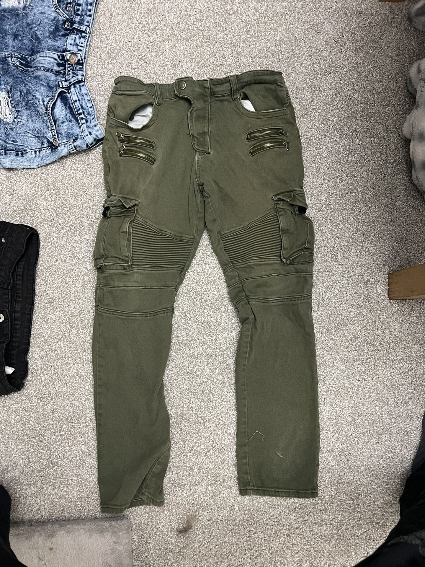 Size 32/33 Men’s Jeans