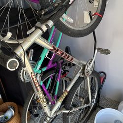 Trek 4500 Mountain Bike